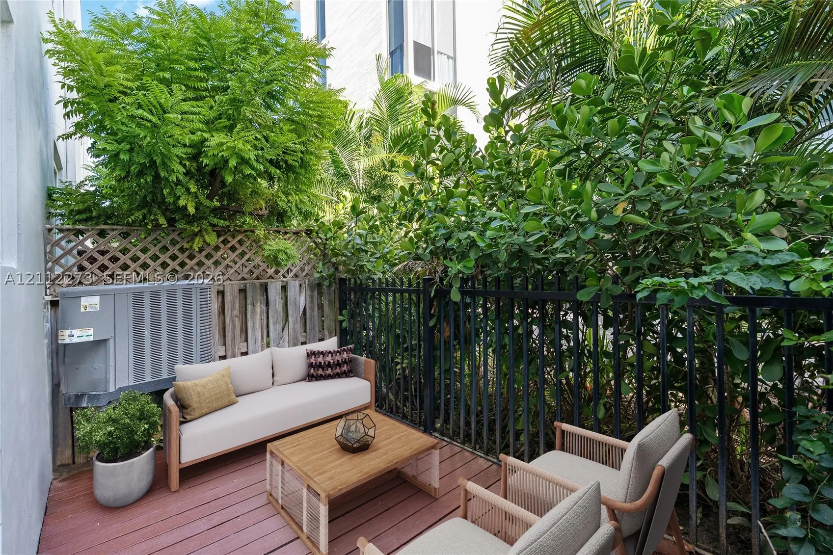 325 Meridian Ave #5