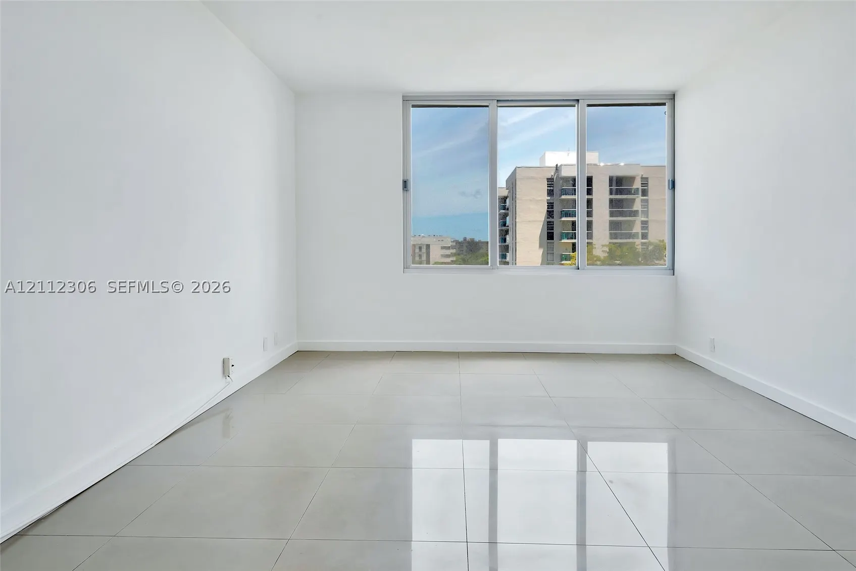1000 West Ave #510