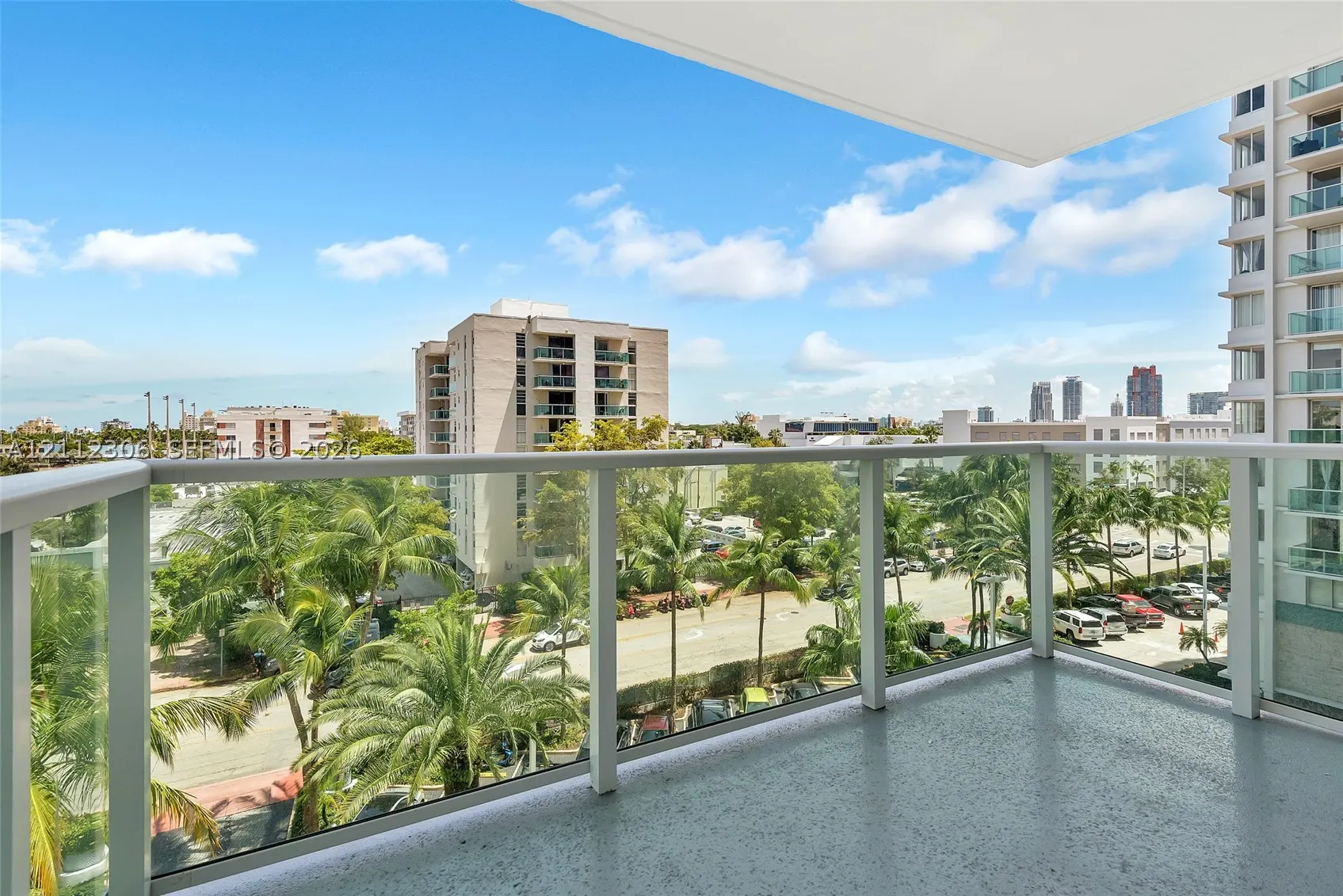 1000 West Ave #510