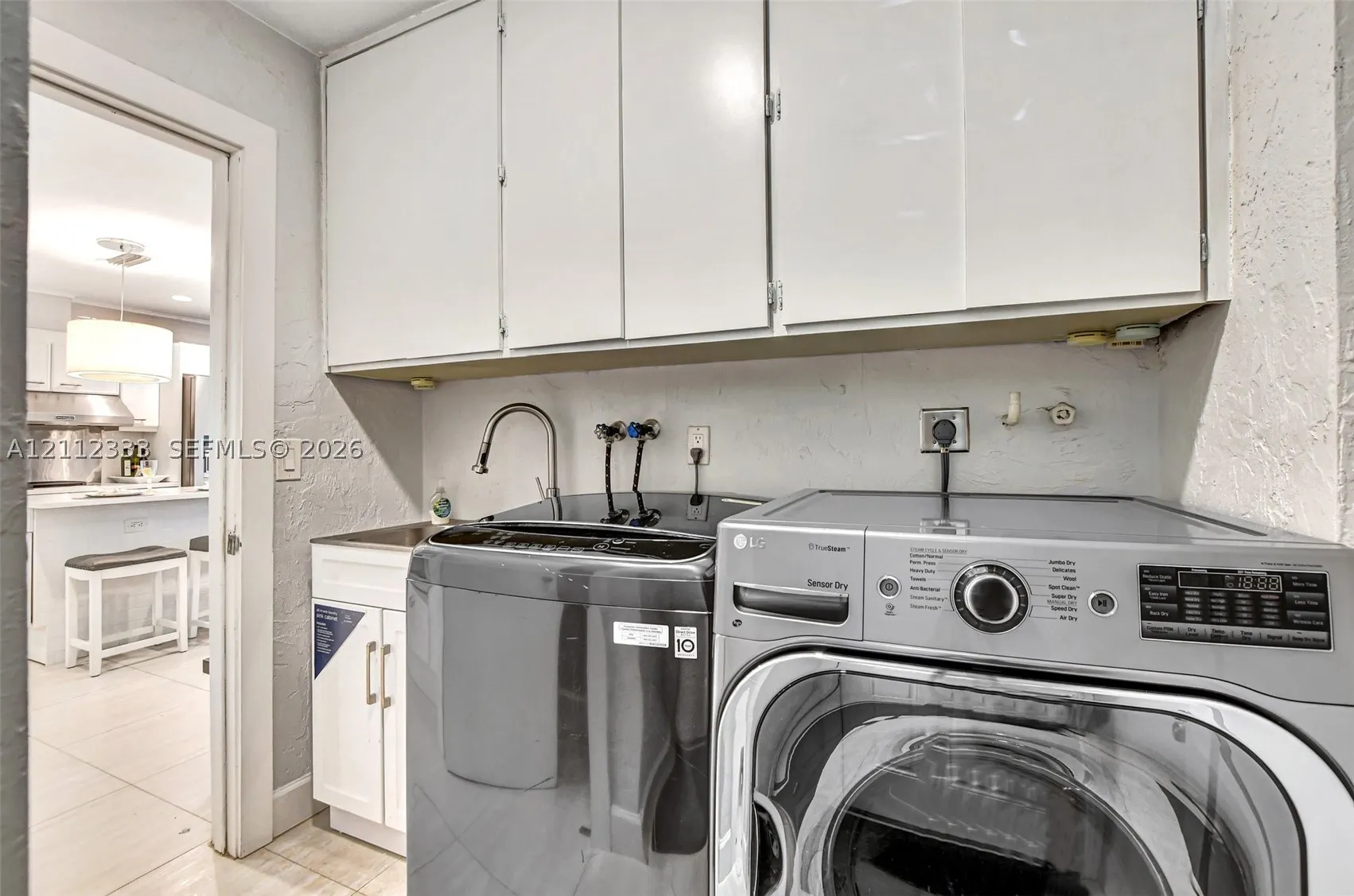 798 NW 15th Ave
