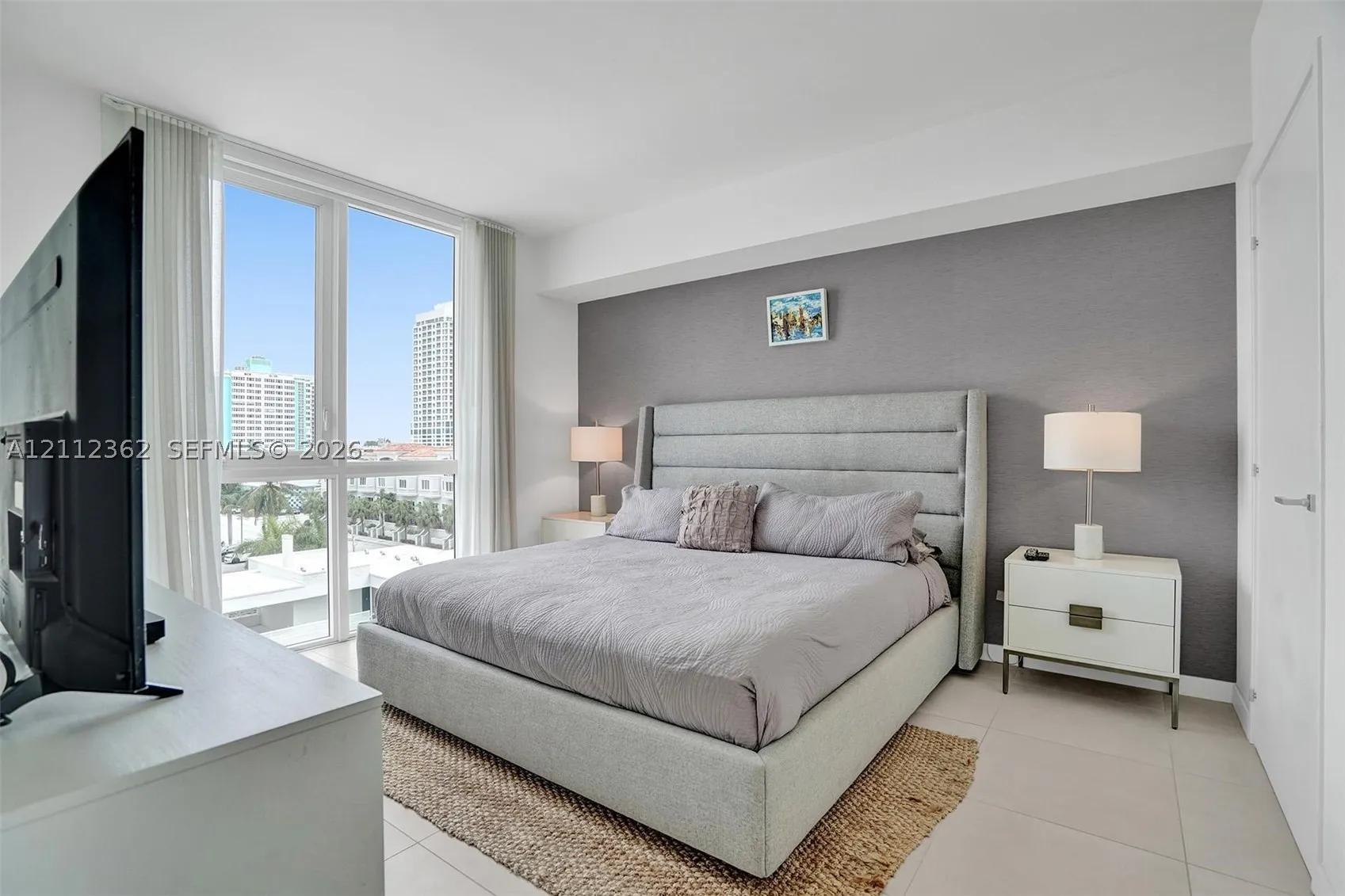 401 N Birch Rd #513