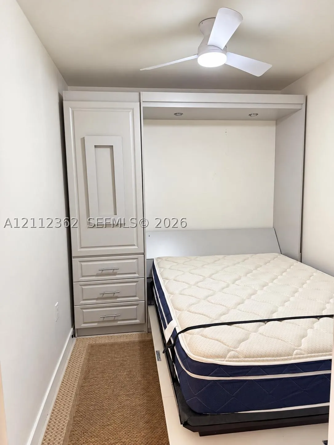 401 N Birch Rd #513