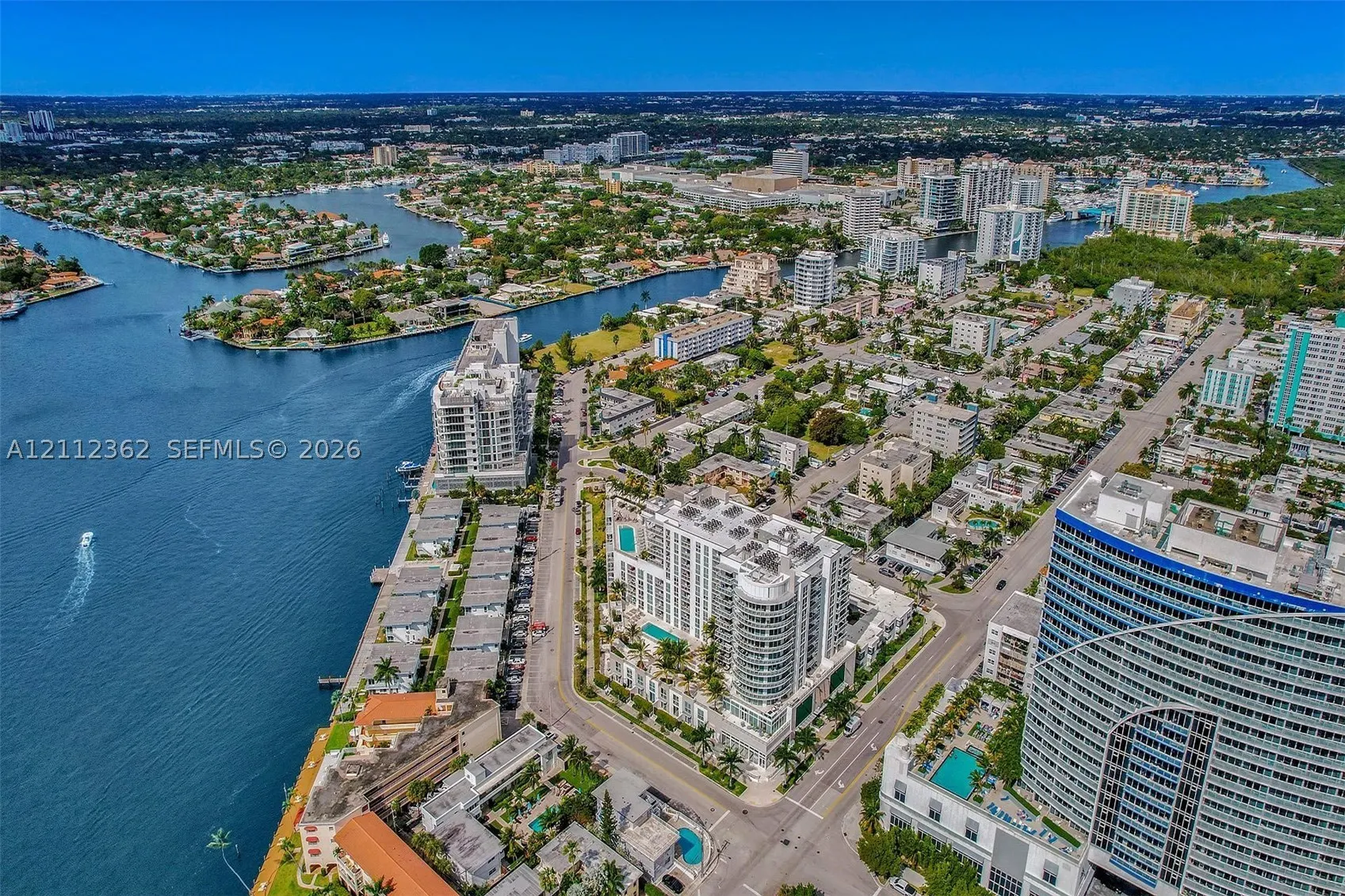 401 N Birch Rd #513