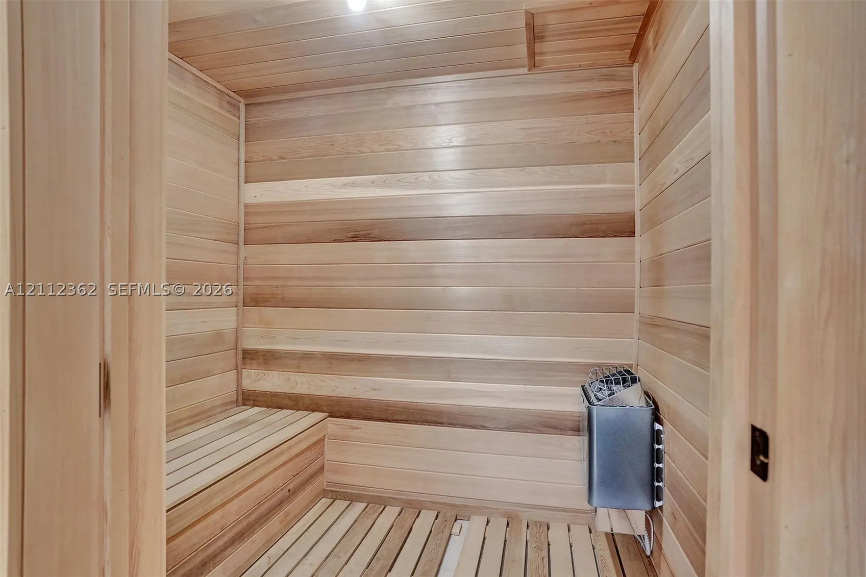 401 N Birch Rd #513