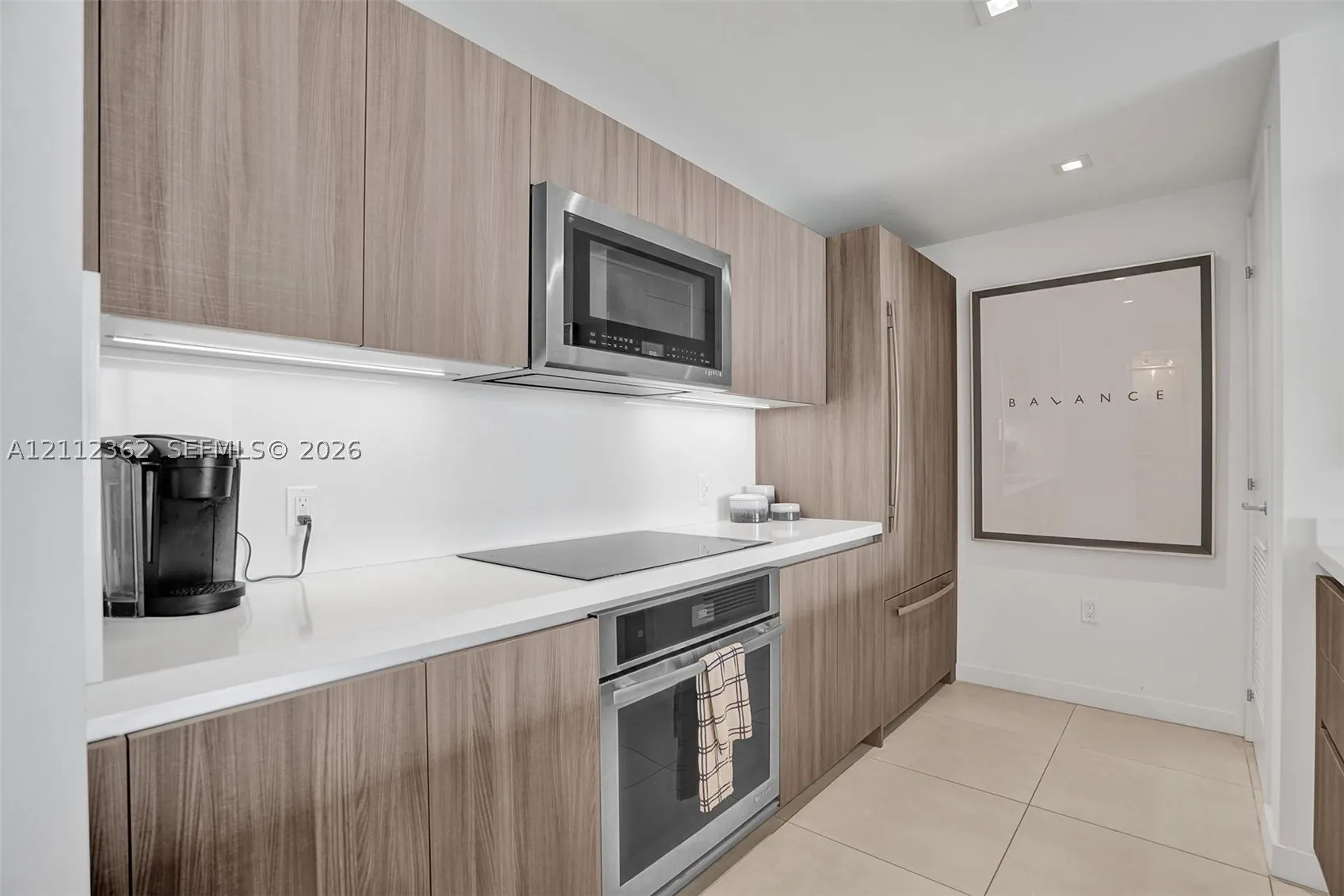 401 N Birch Rd #513