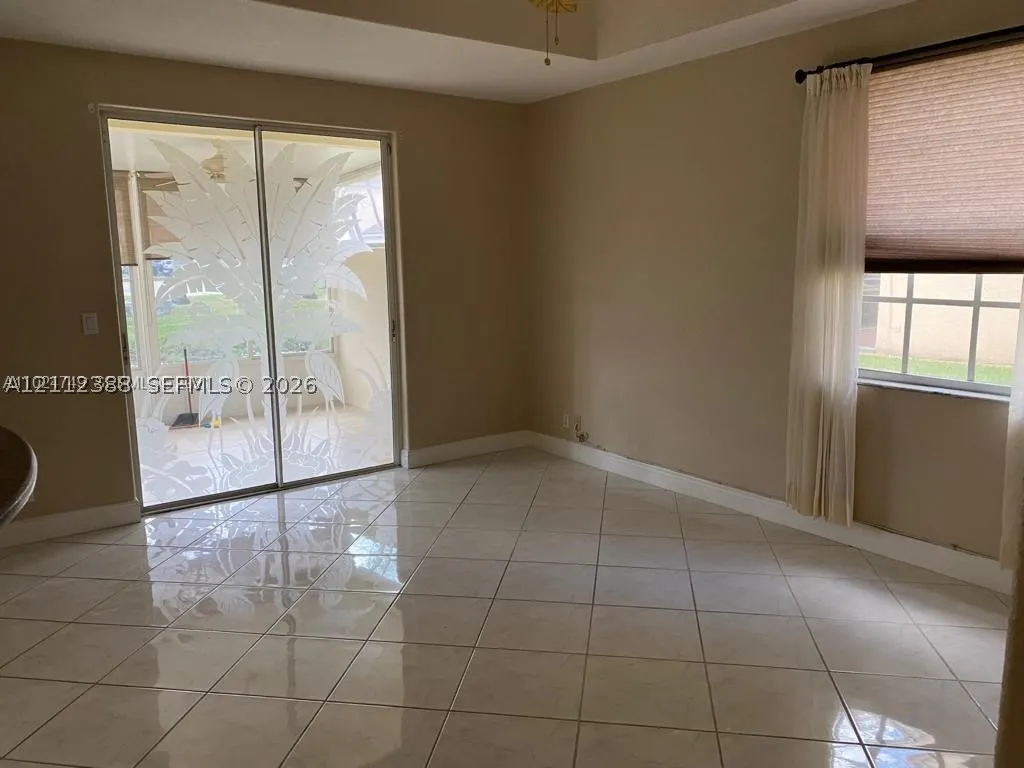 9766 Royal Palm Blvd #19