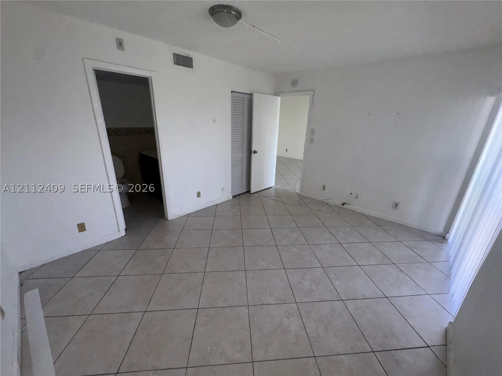 8740 N Sherman Cir #406