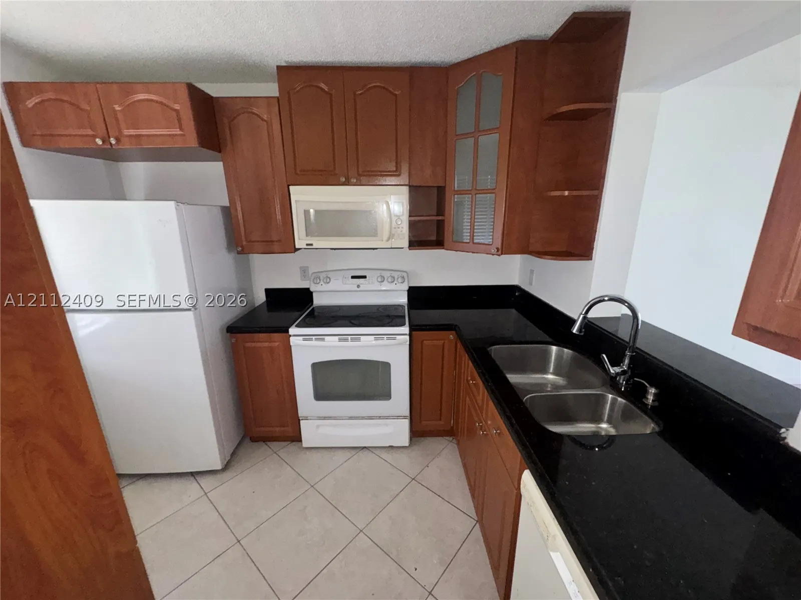 8740 N Sherman Cir #406