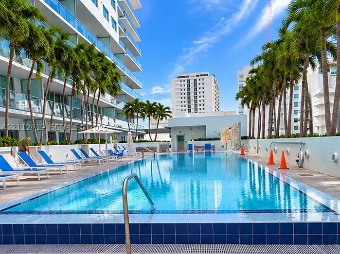 1600 SW 1st Ave #812