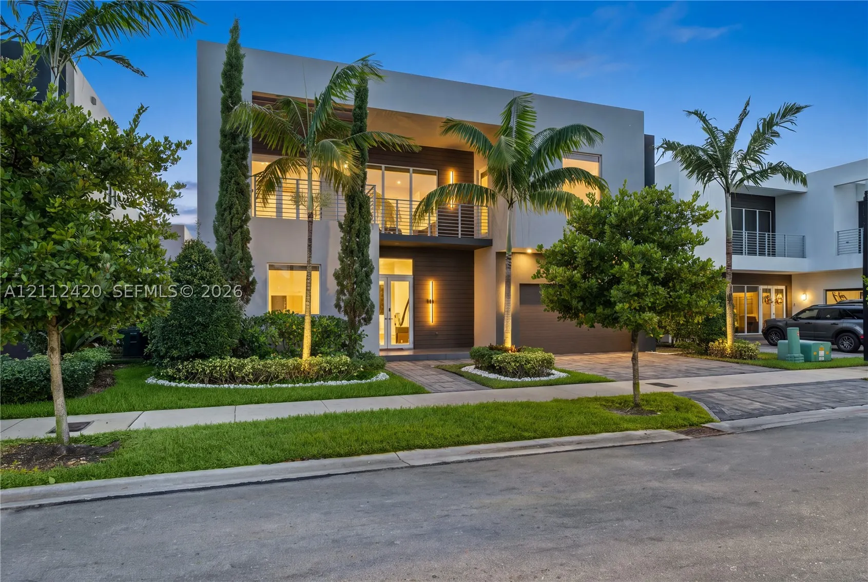 10054 NW 76th Ter