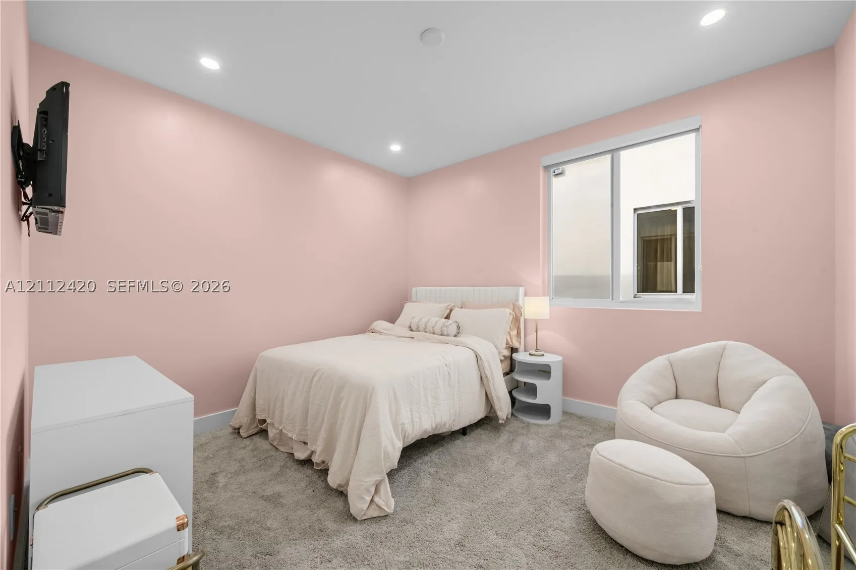 10054 NW 76th Ter