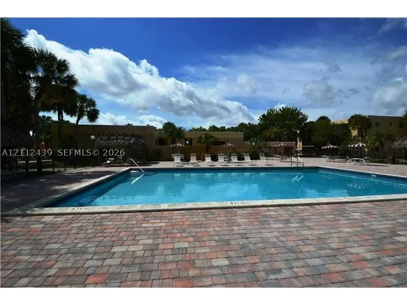 8065 SW 107th Ave #202