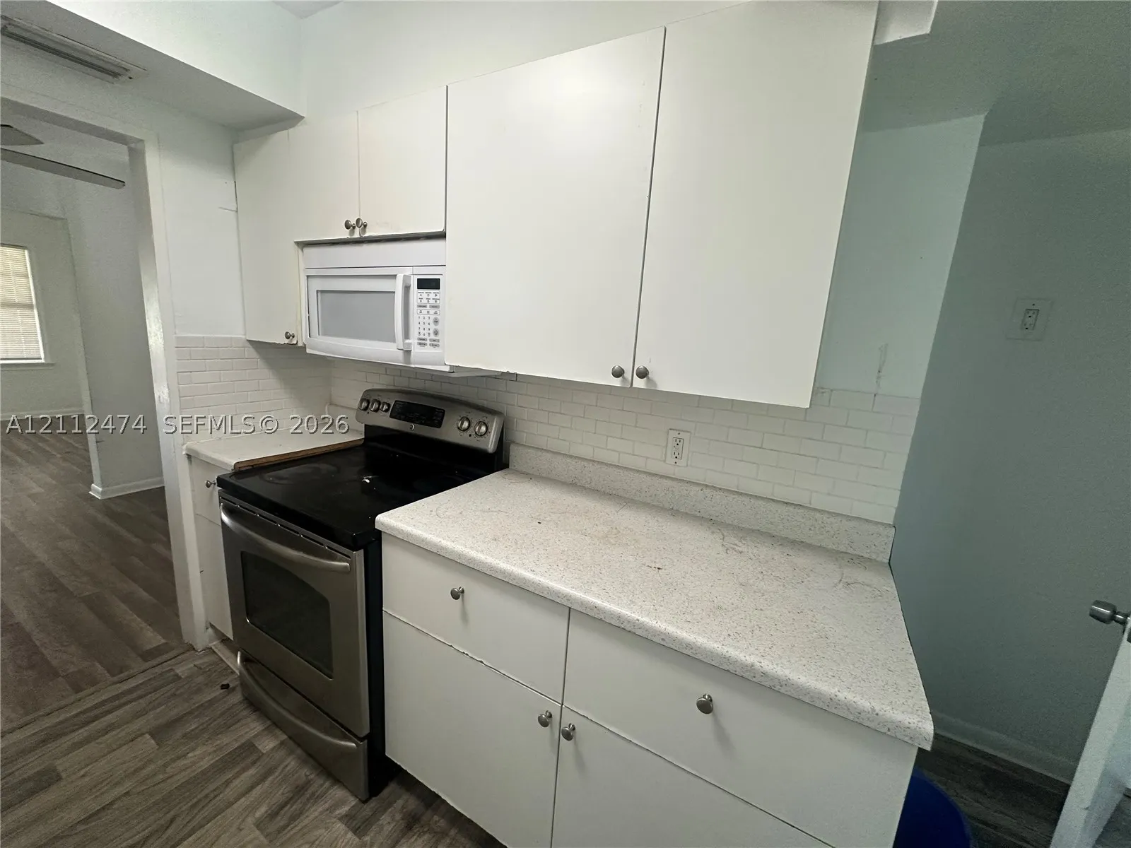 1271 NE 32nd St #1279