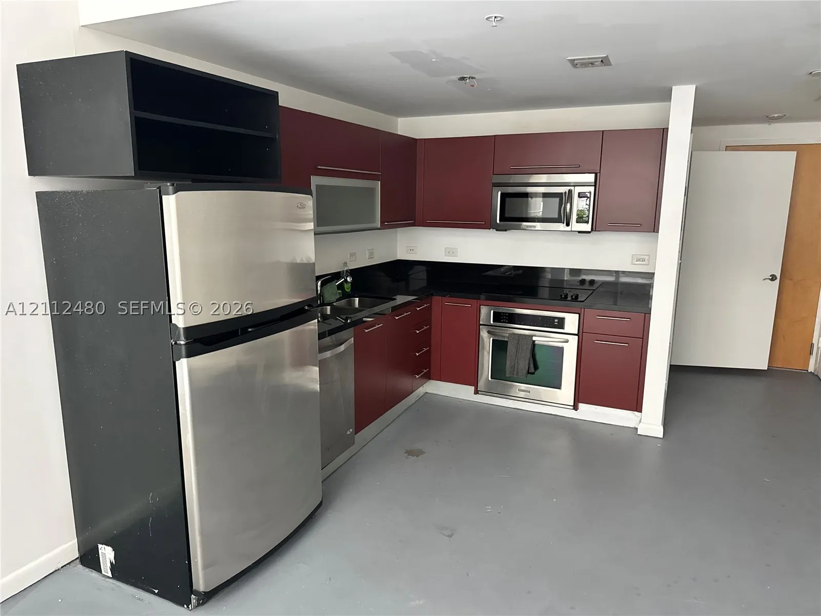 244 Biscayne Blvd #650