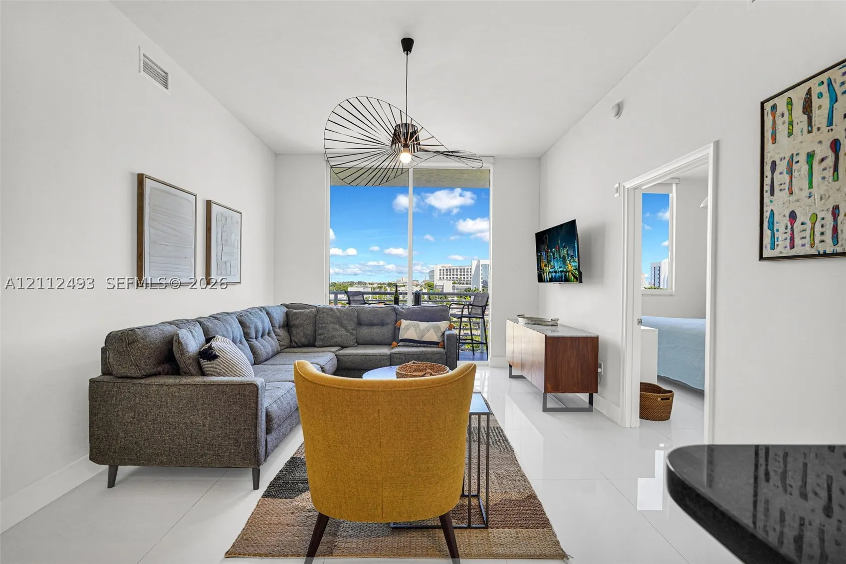 2775 NE 187th St #PENTHOUSE 3--REMODELED-