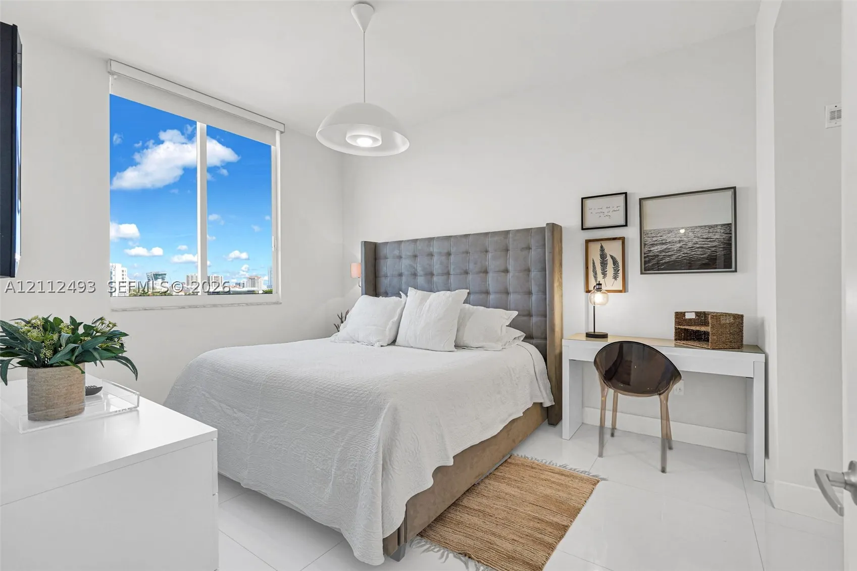 2775 NE 187th St #PENTHOUSE 3--REMODELED-