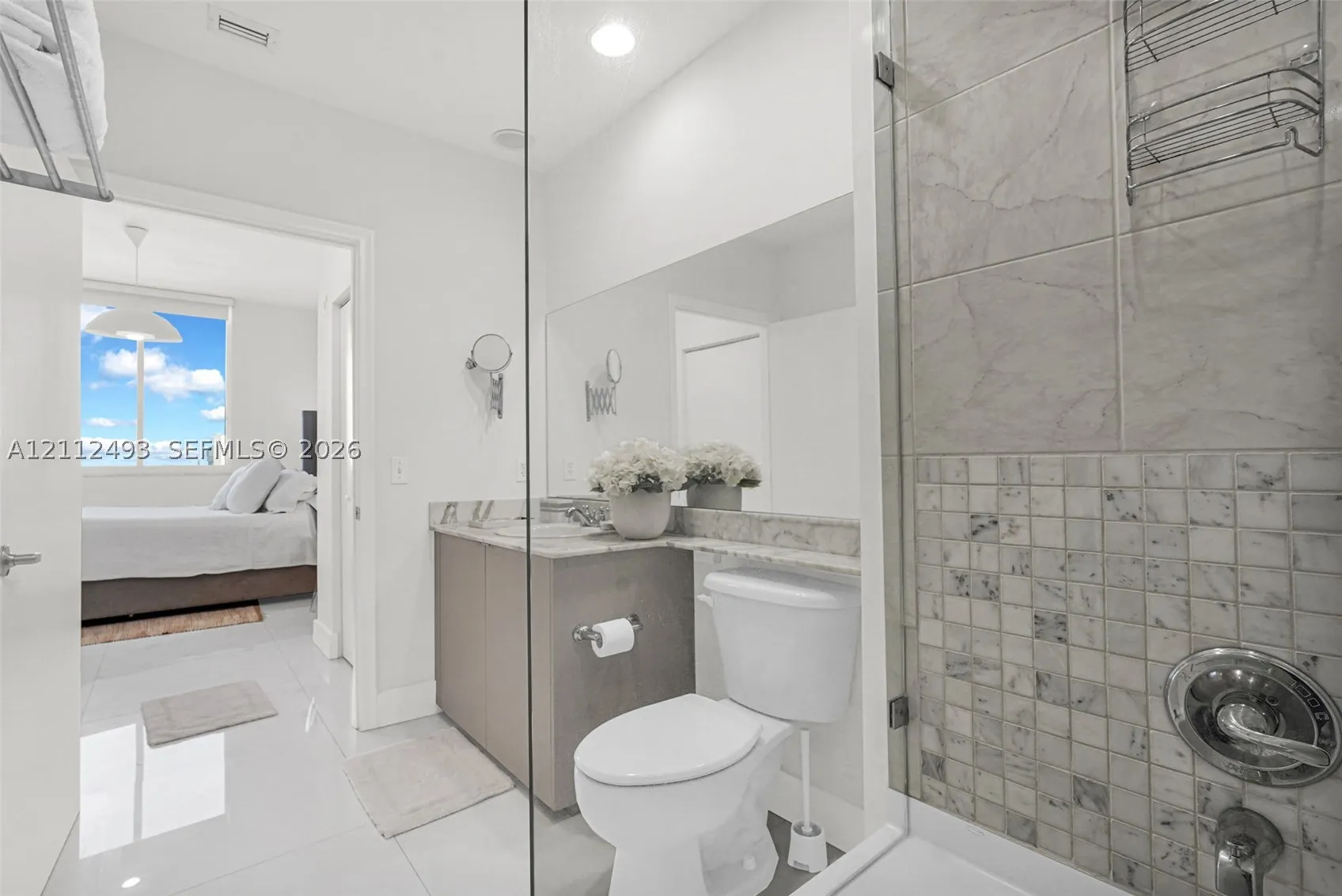 2775 NE 187th St #PENTHOUSE 3--REMODELED-