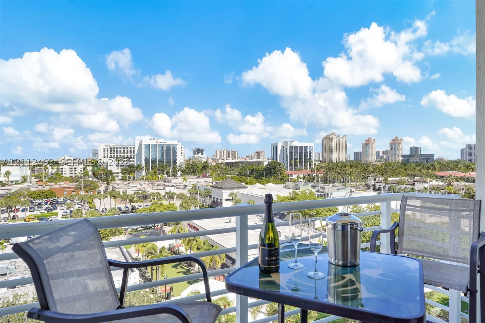 2775 NE 187th St #PENTHOUSE 3--REMODELED-