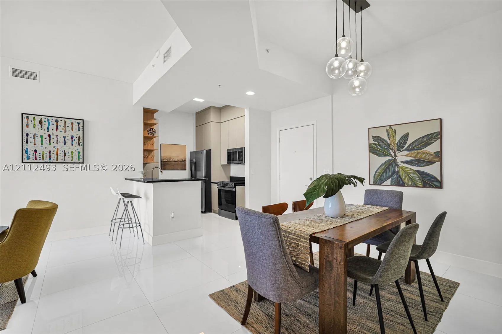 2775 NE 187th St #PENTHOUSE 3--REMODELED-