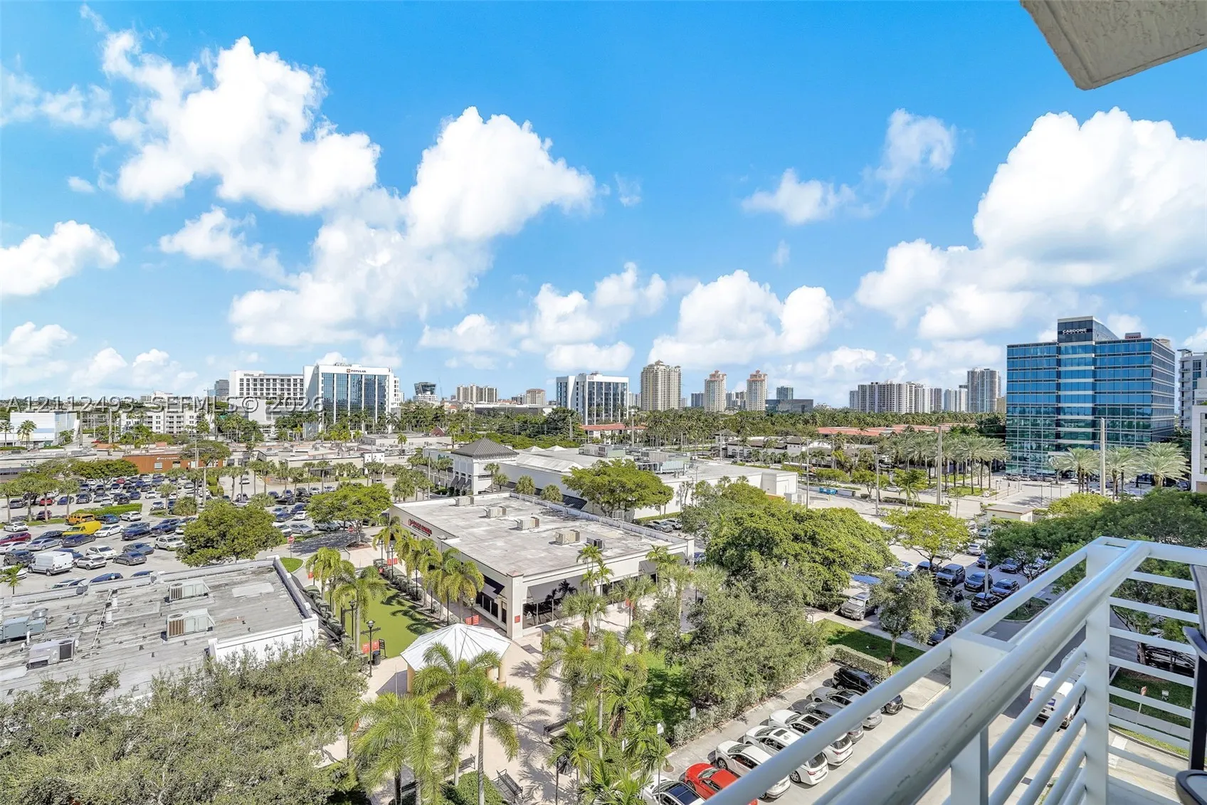 2775 NE 187th St #PENTHOUSE 3--REMODELED-