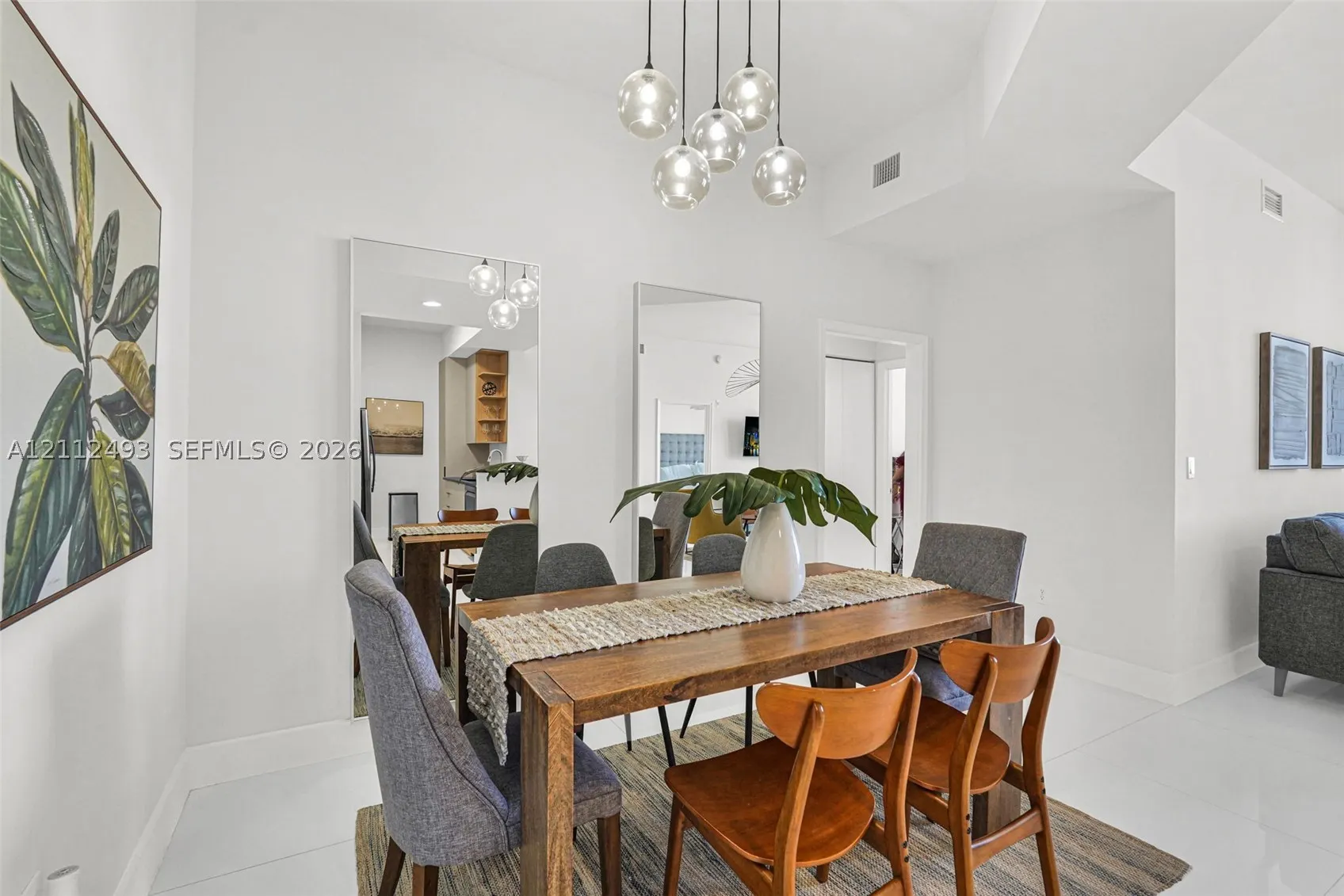 2775 NE 187th St #PENTHOUSE 3--REMODELED-