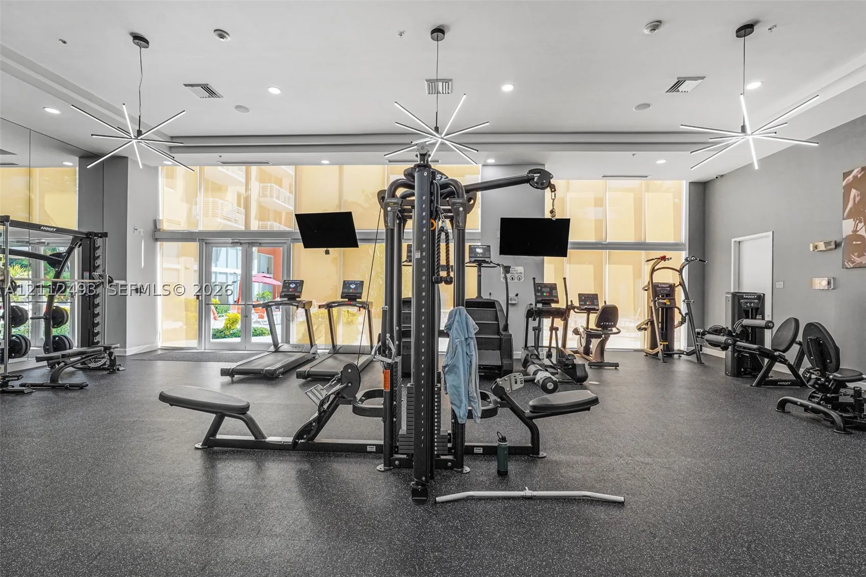 2775 NE 187th St #PENTHOUSE 3--REMODELED-