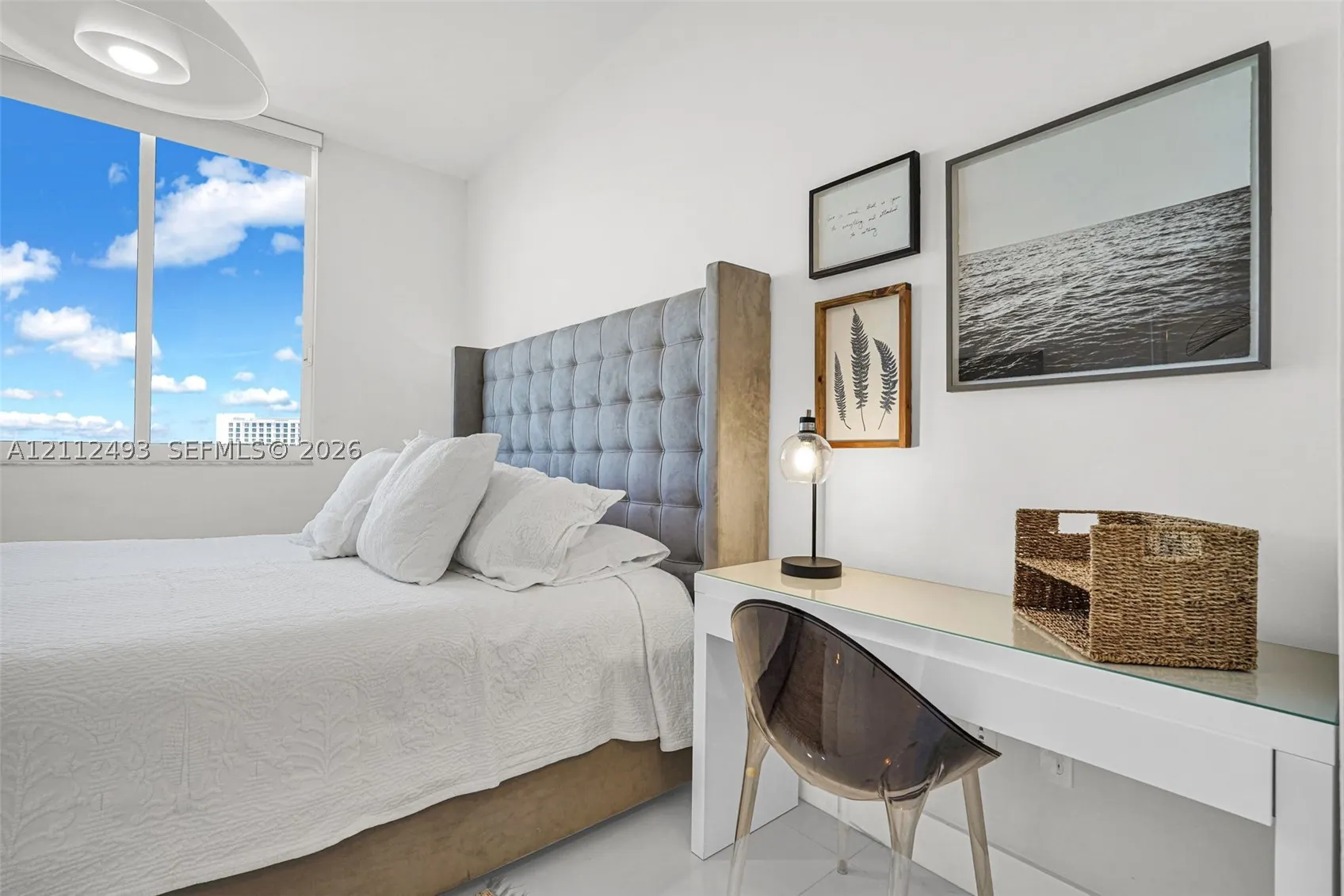 2775 NE 187th St #PENTHOUSE 3--REMODELED-