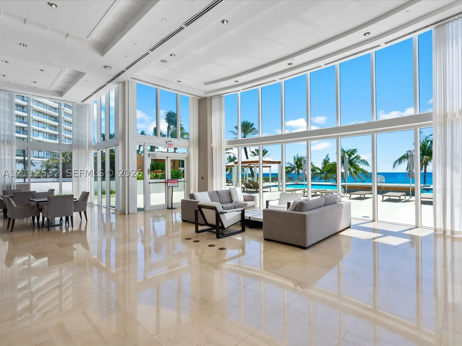 18911 Collins Ave #601