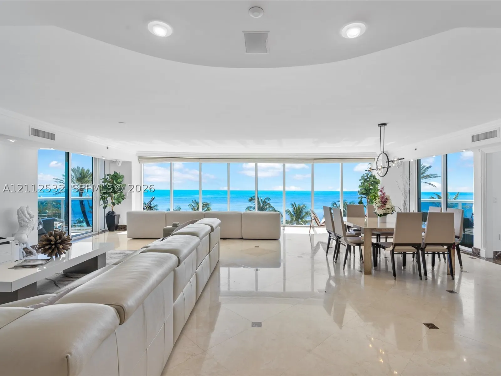 18911 Collins Ave #601