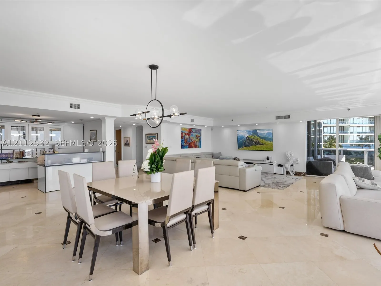 18911 Collins Ave #601