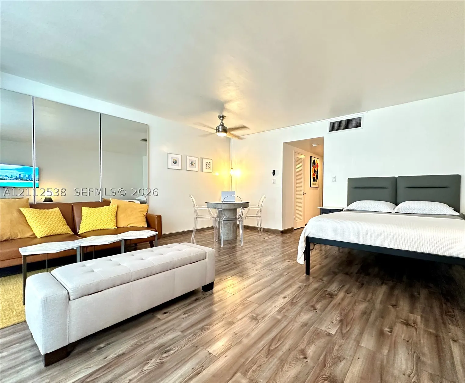 1200 West Ave #724