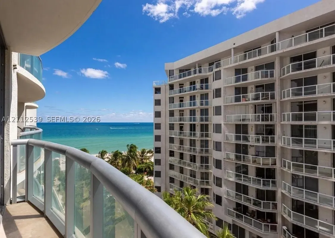 17315 Collins Ave #705