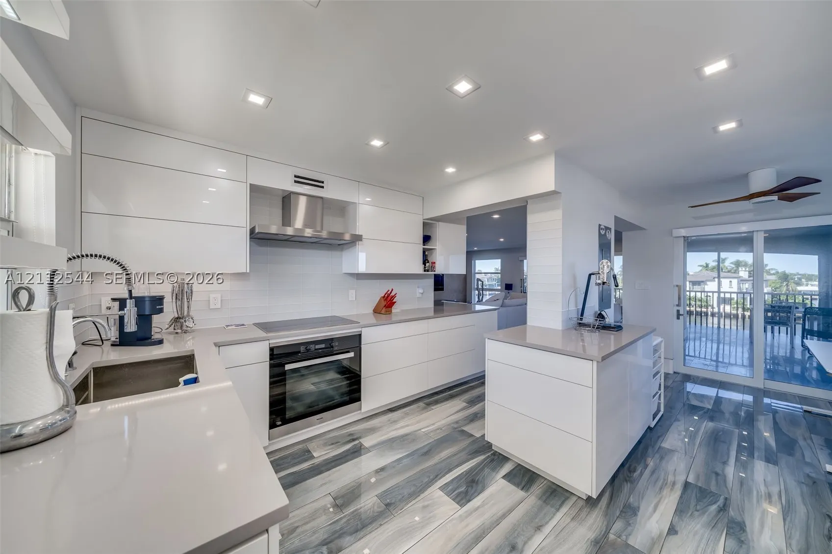 2871 N Ocean Blvd #R360