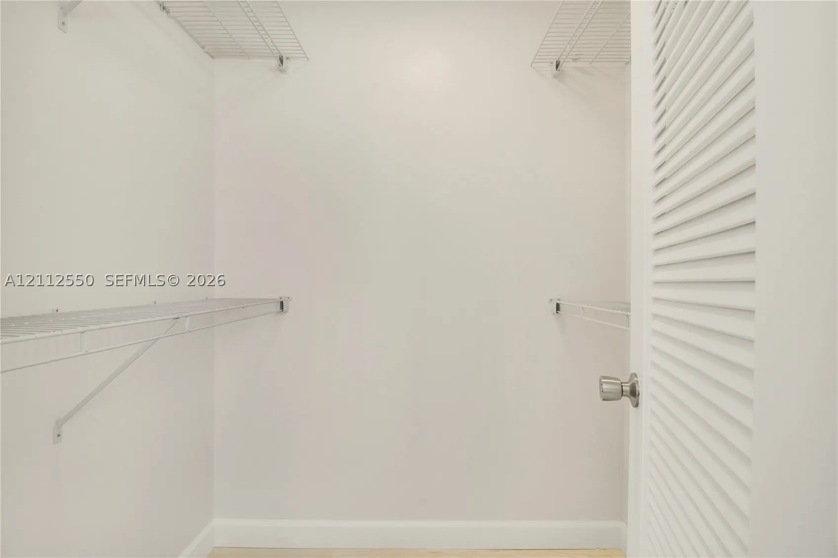 109 Paradise Harbour Blvd #406