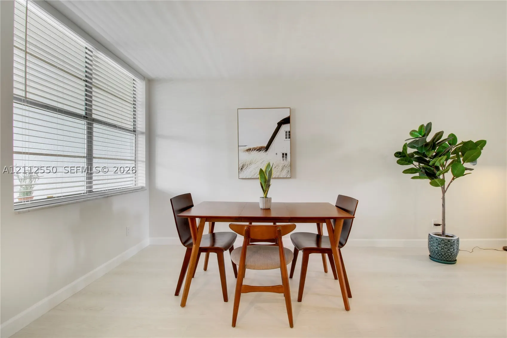 109 Paradise Harbour Blvd #406