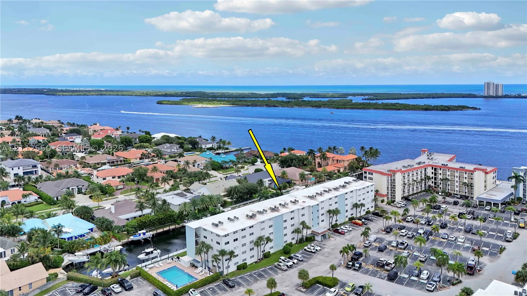 109 Paradise Harbour Blvd #406