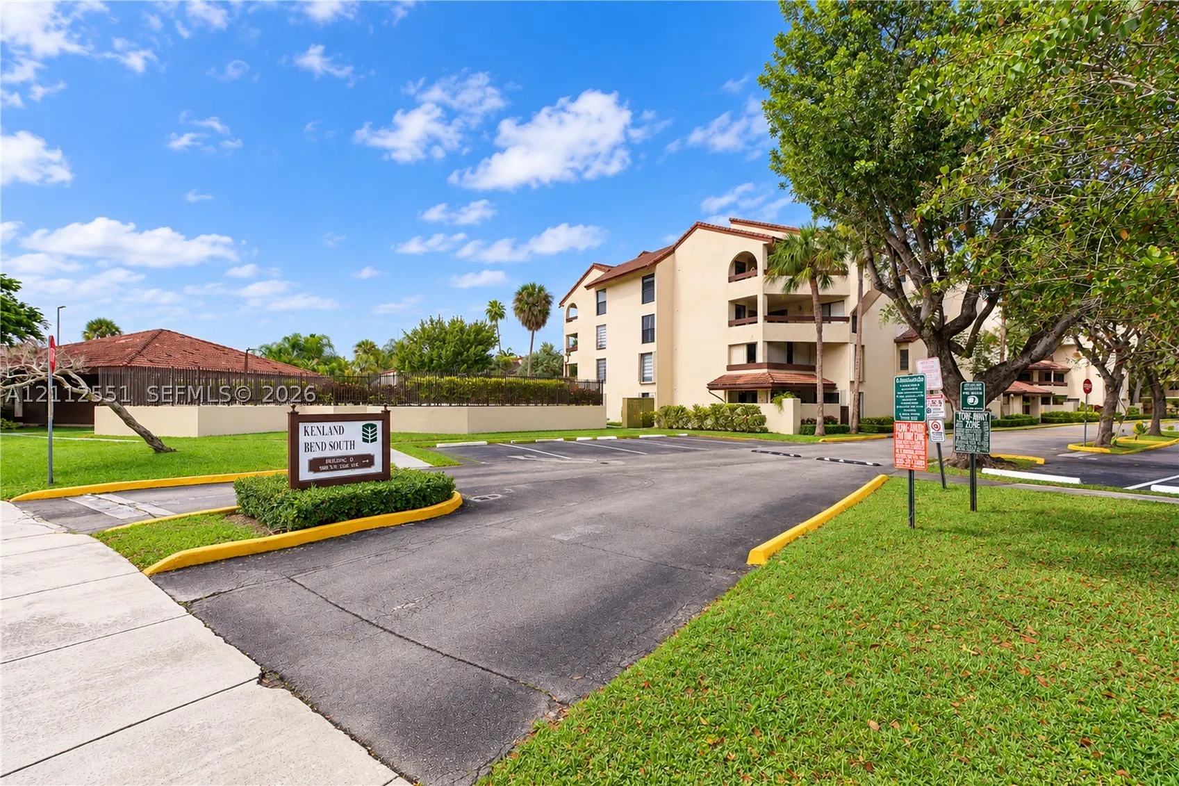 9040 SW 125th Ave #D203