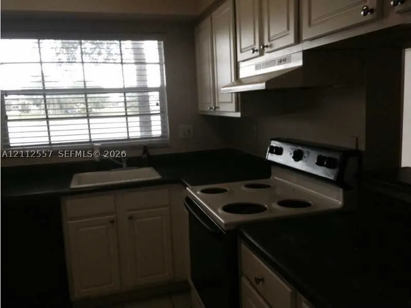 2121 NW 96th Ter #14J