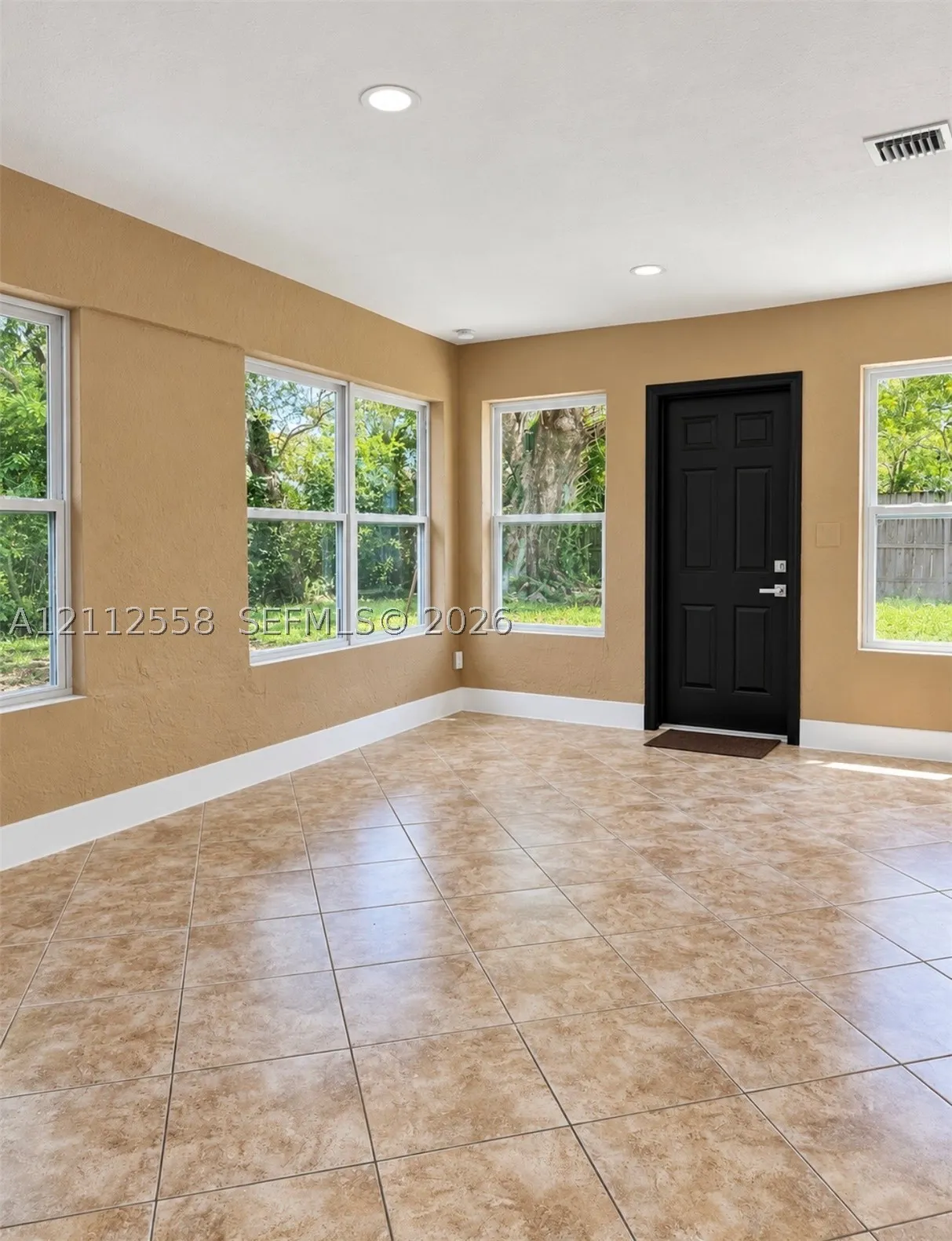 400 SW 31st Ave