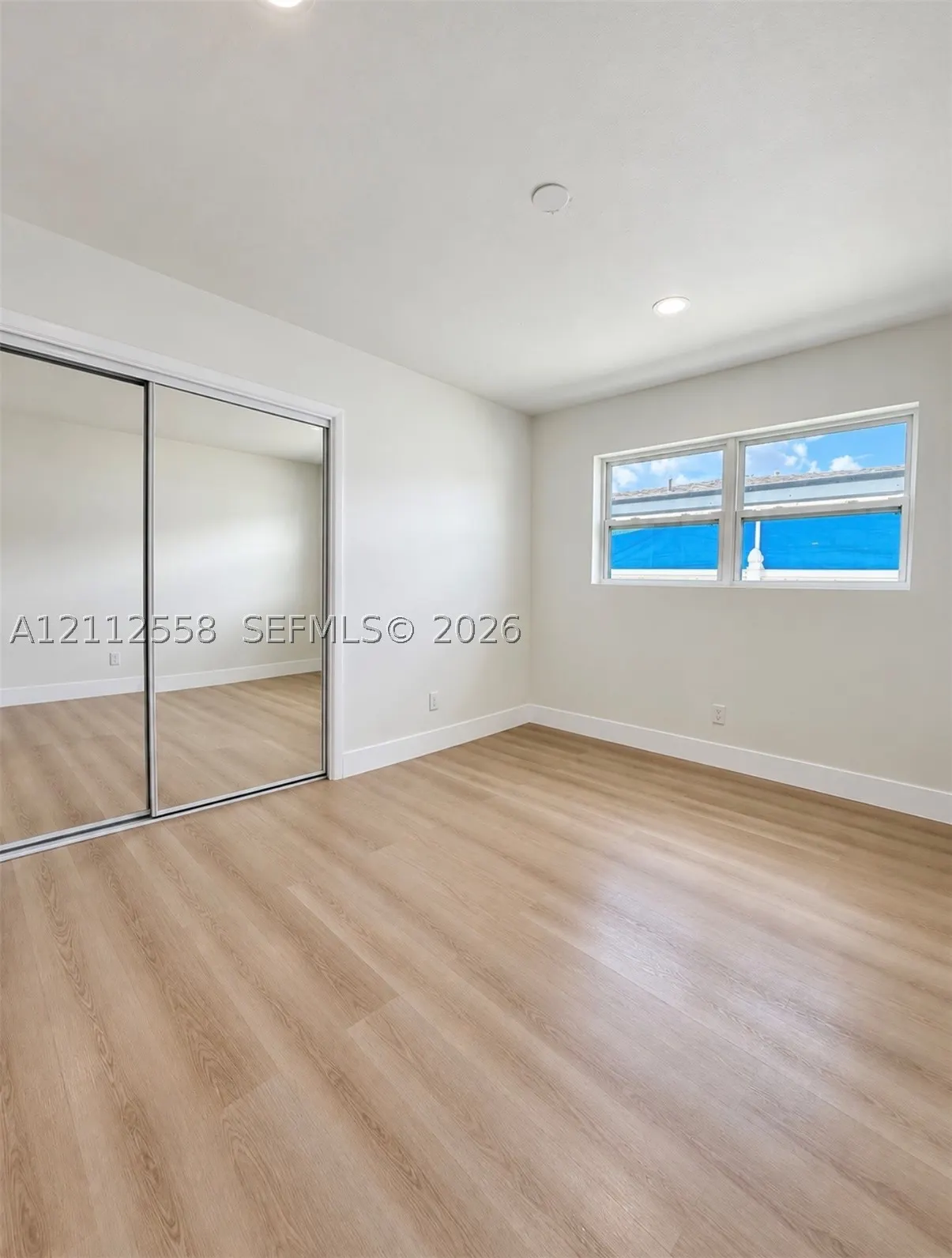 400 SW 31st Ave