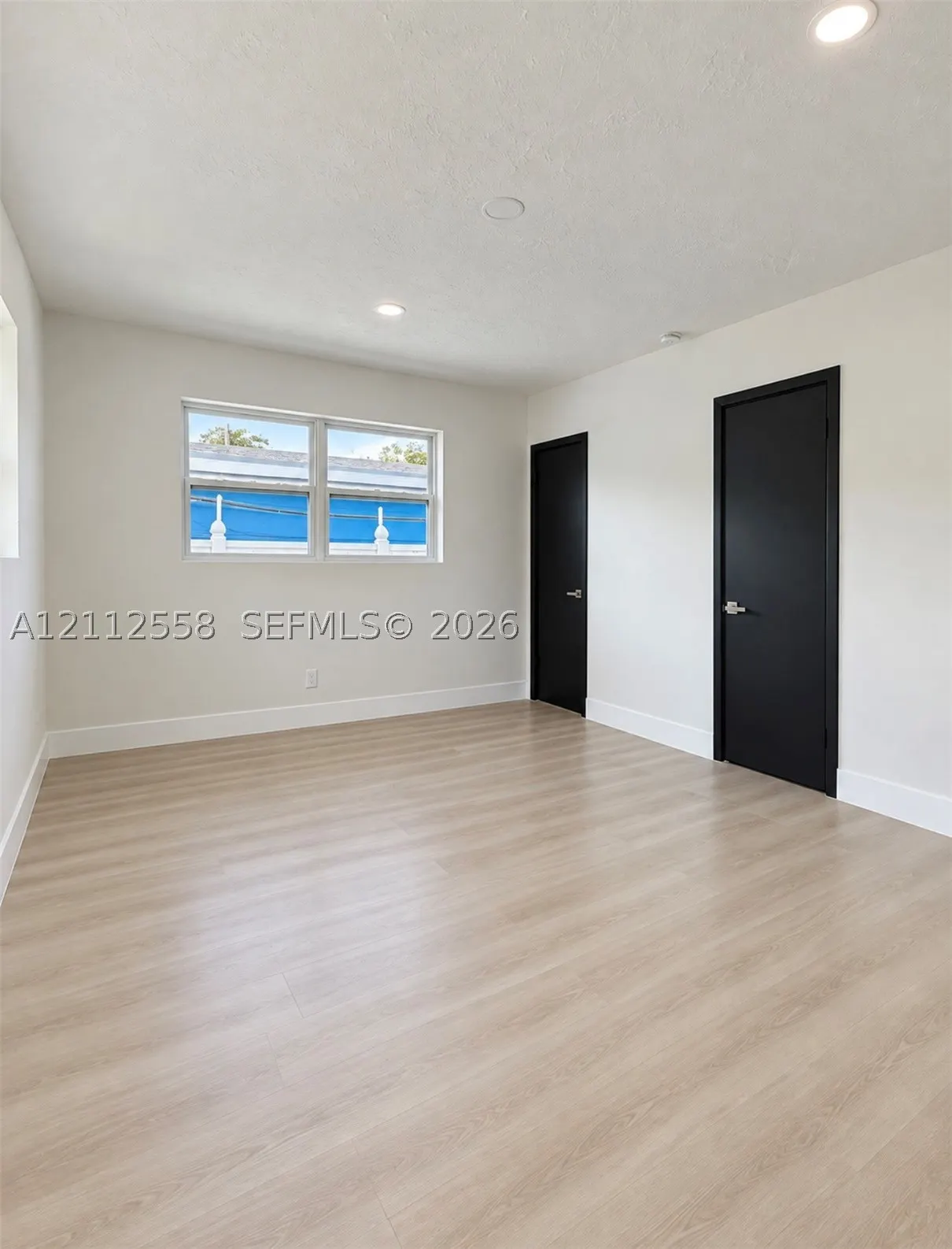 400 SW 31st Ave