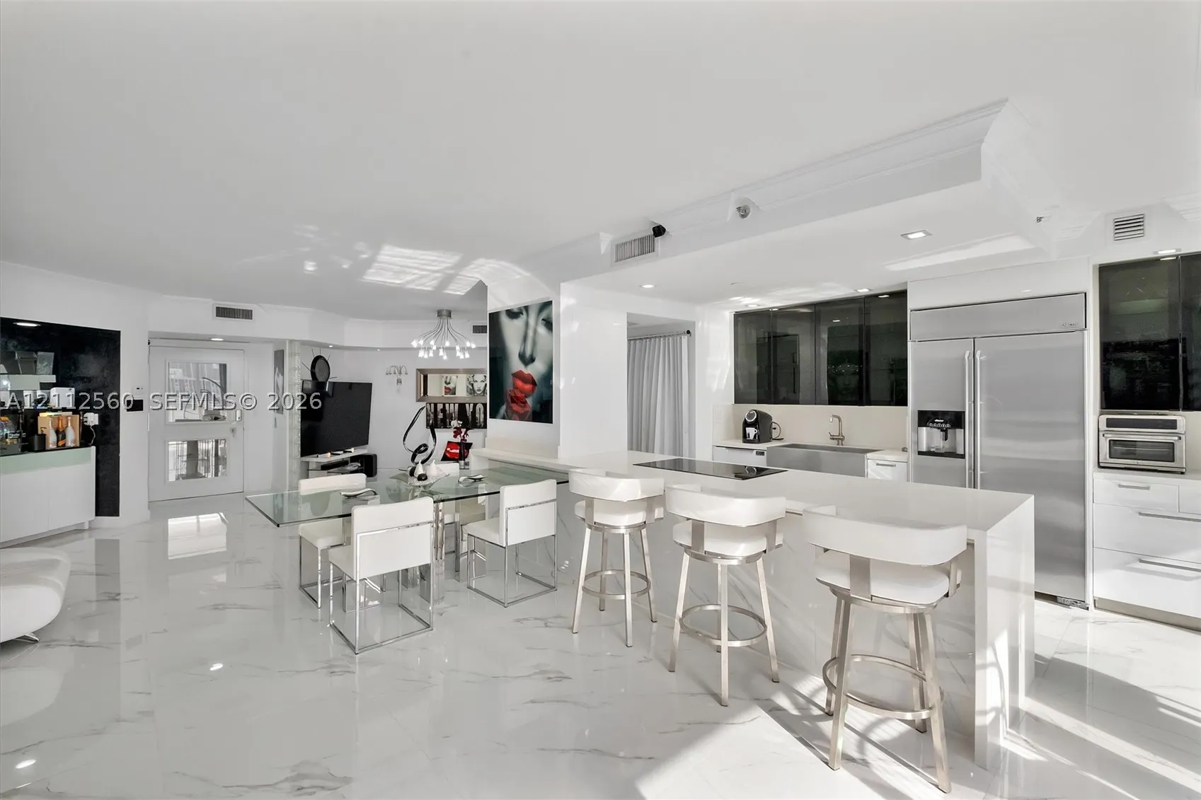 4000 Island Blvd #701