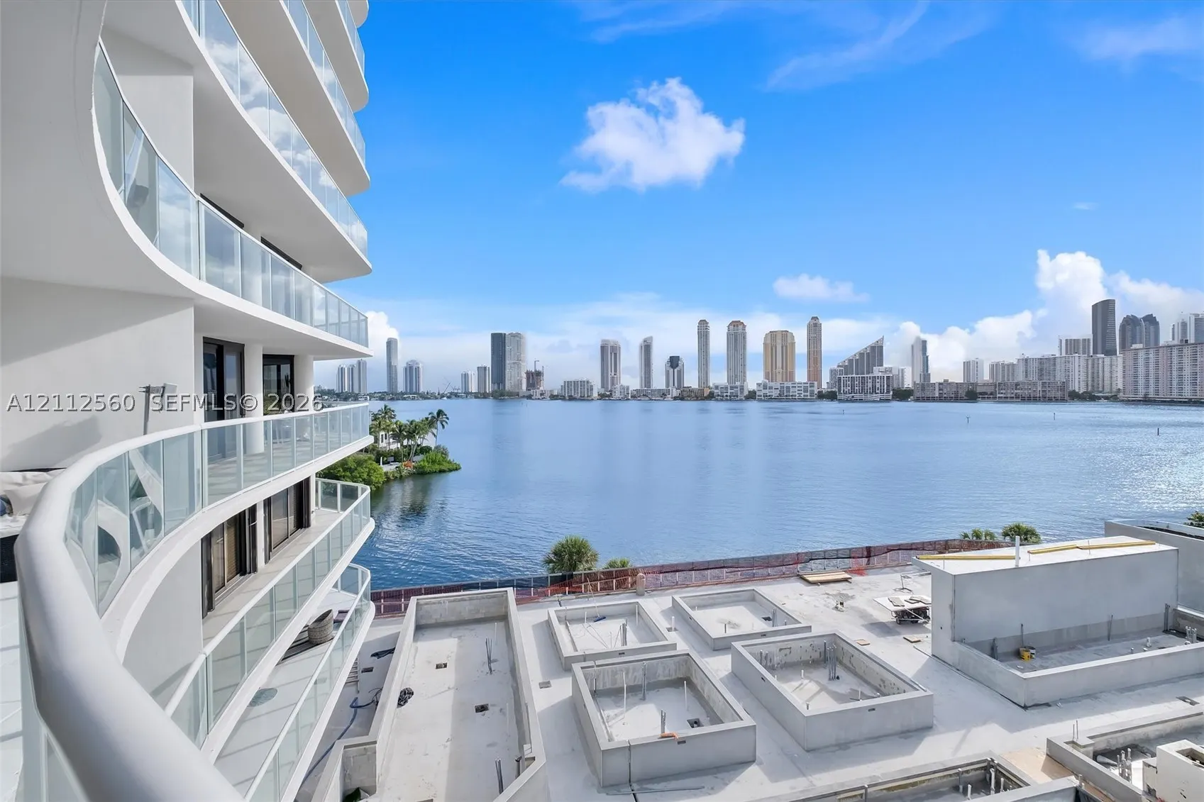 4000 Island Blvd #701
