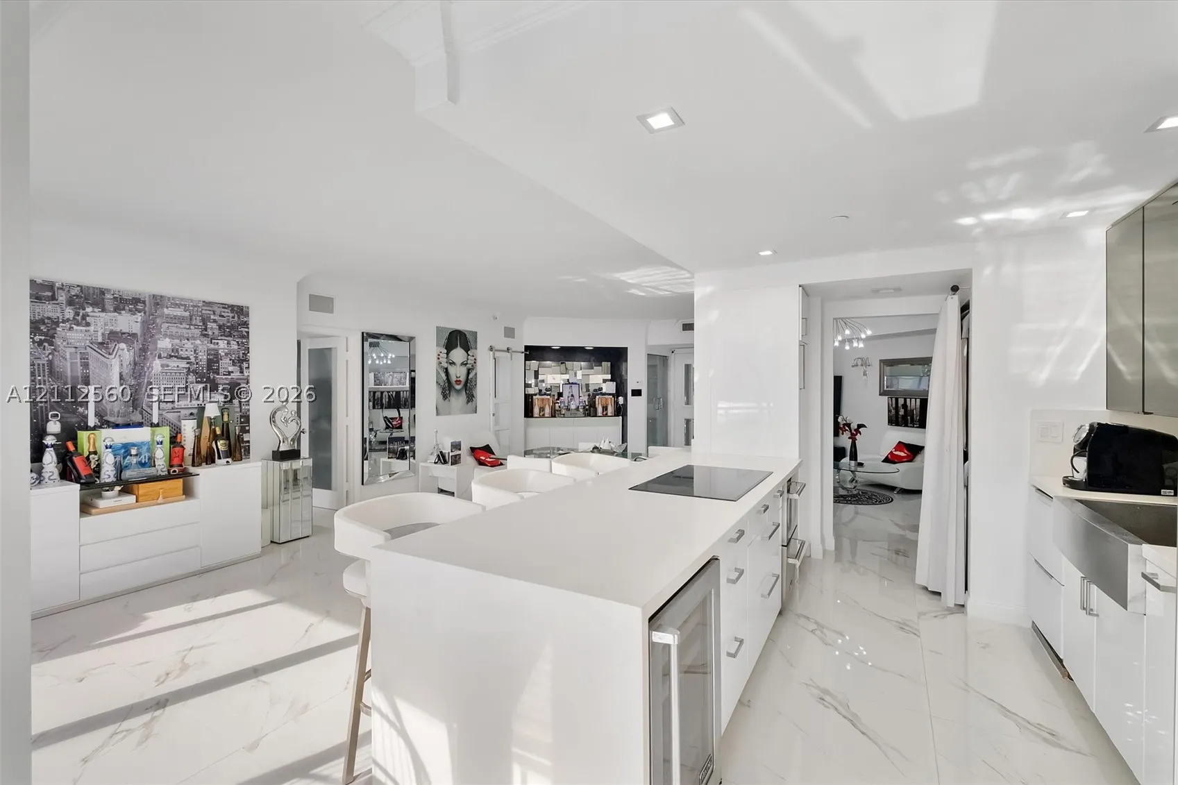 4000 Island Blvd #701