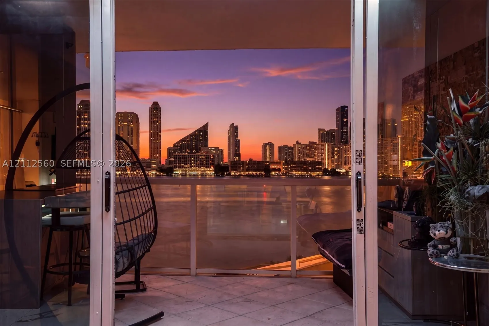 4000 Island Blvd #701