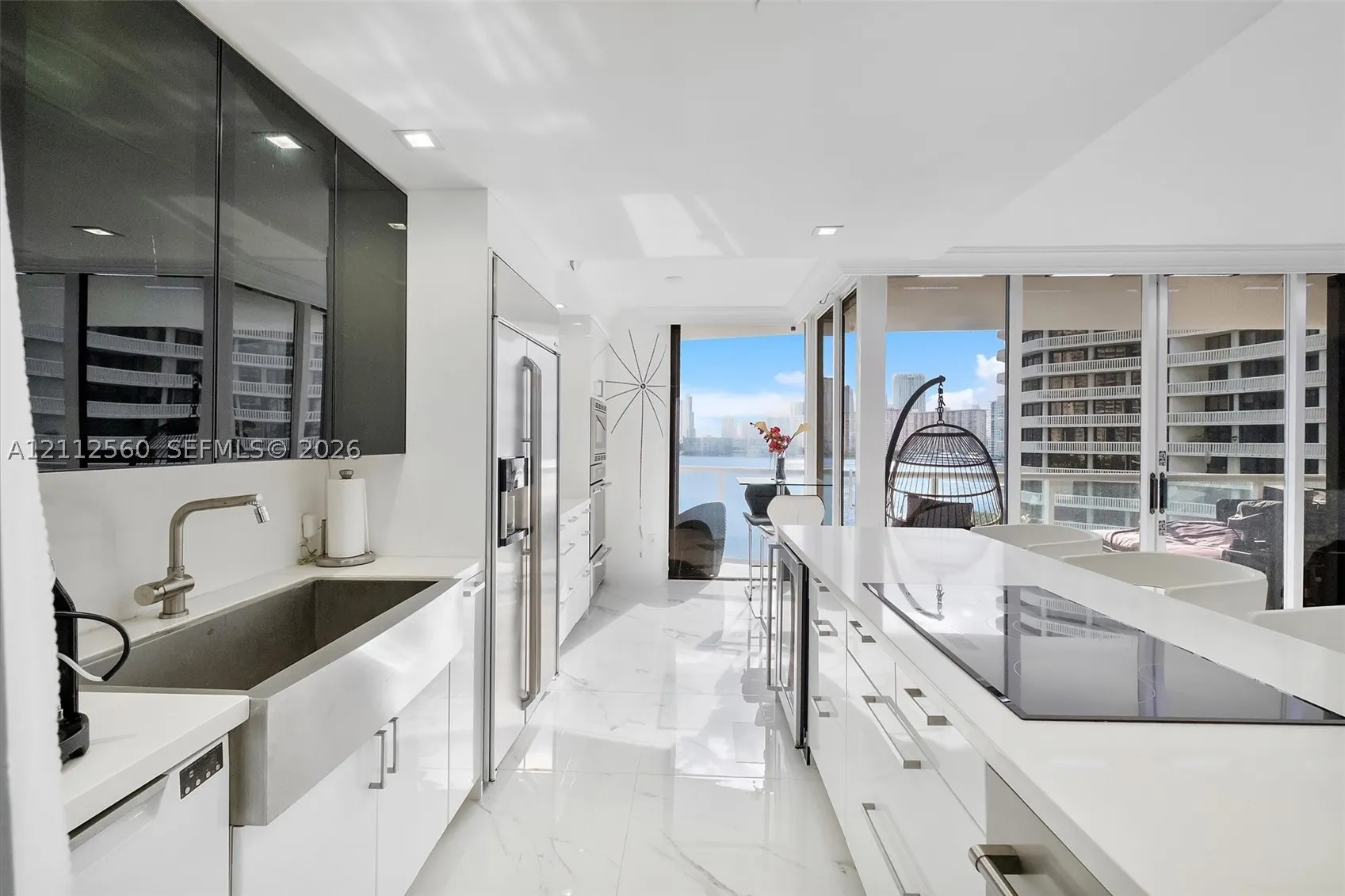 4000 Island Blvd #701