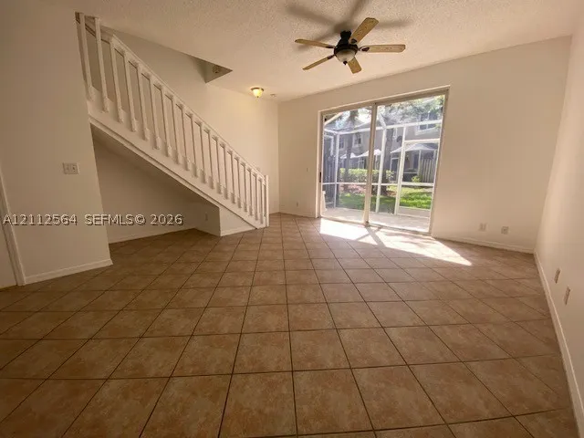 1809 Salerno Cir