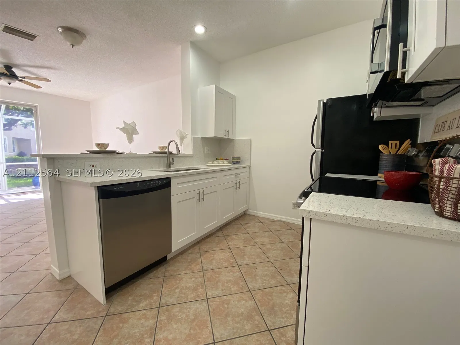 1809 Salerno Cir