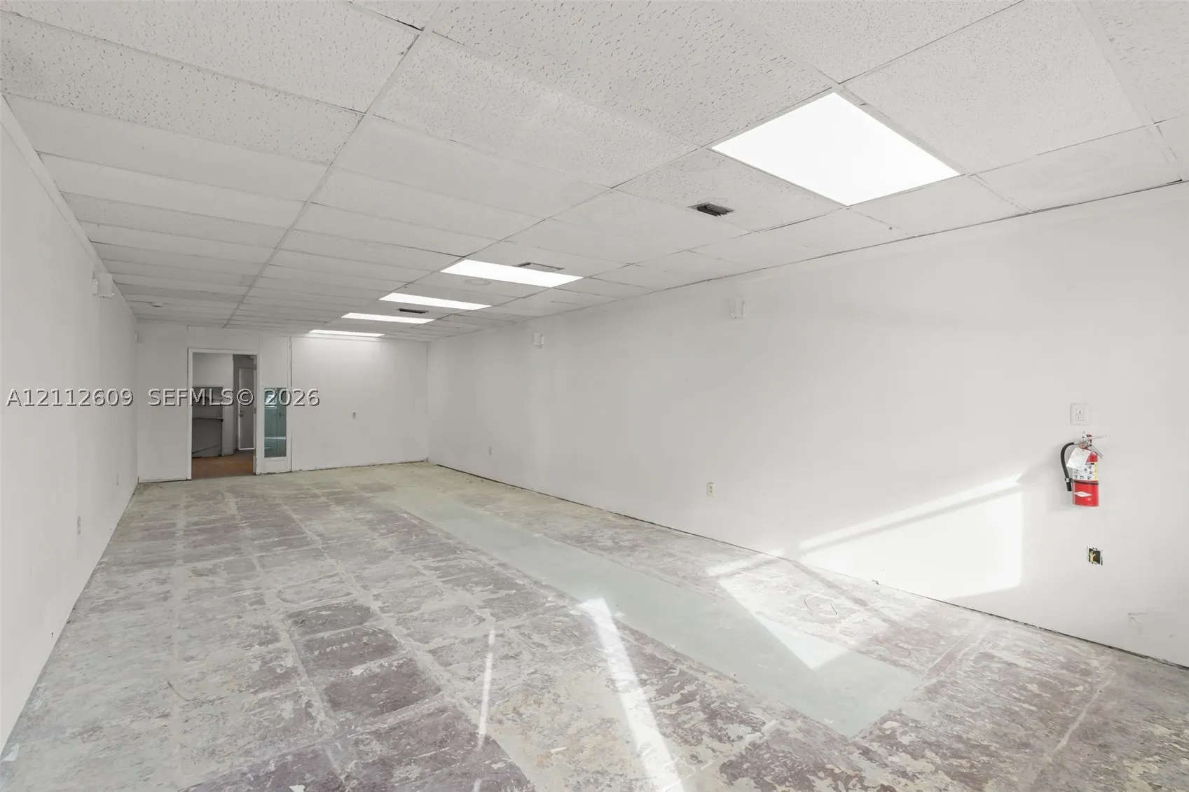 3901 N Andrews Ave #3921 & 3925