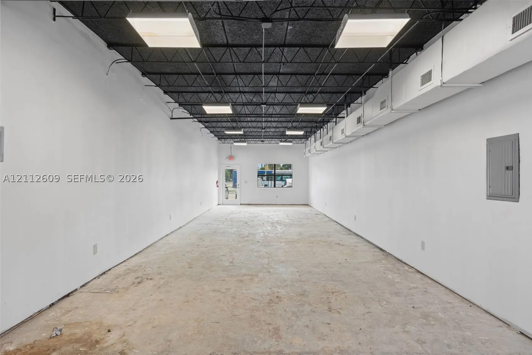 3901 N Andrews Ave #3921 & 3925